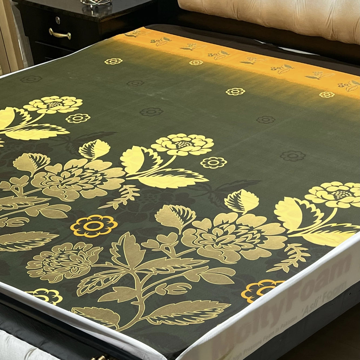 Printed Waterproof Mattress Cover – Standard King Size