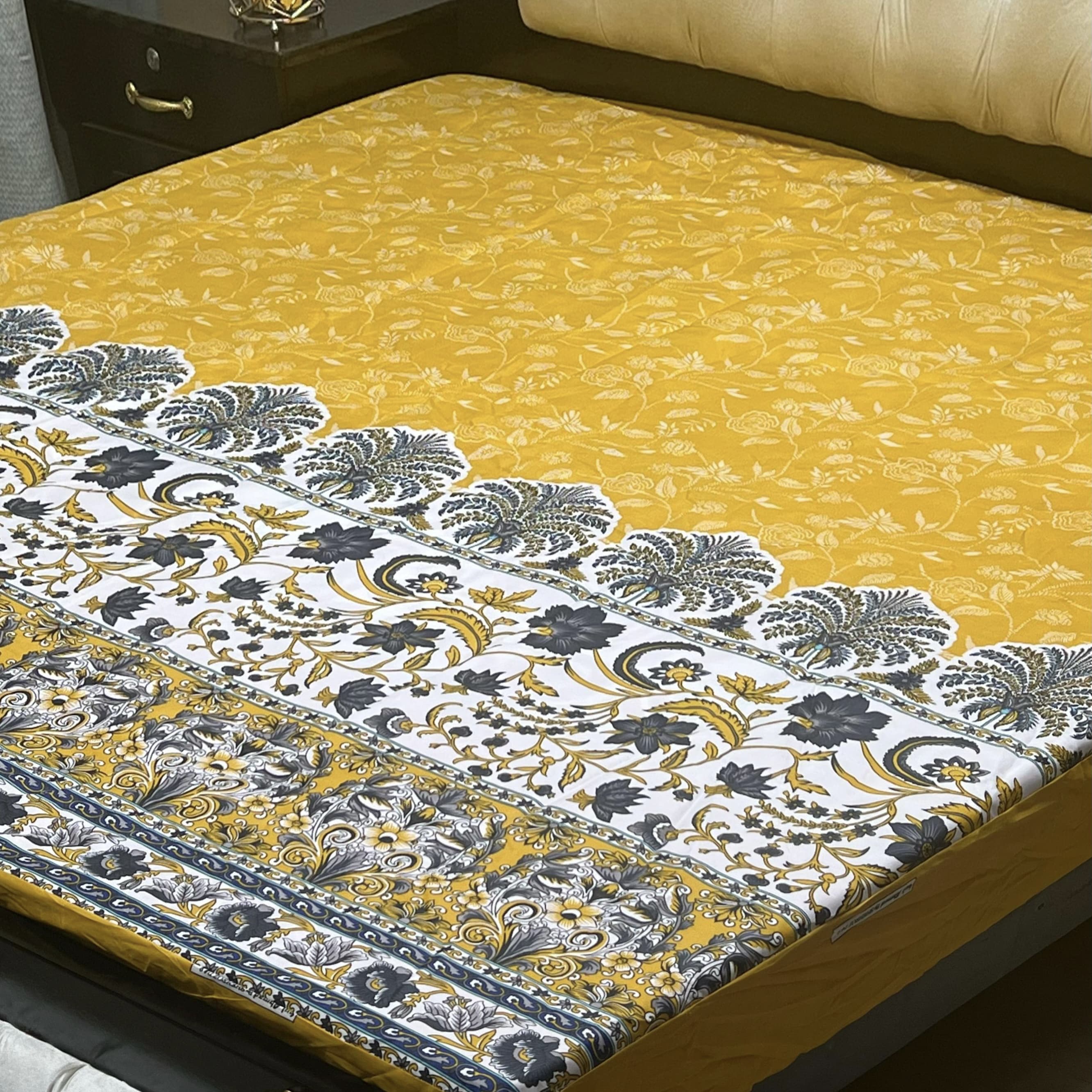 Printed Waterproof Mattress Cover – Standard King Size