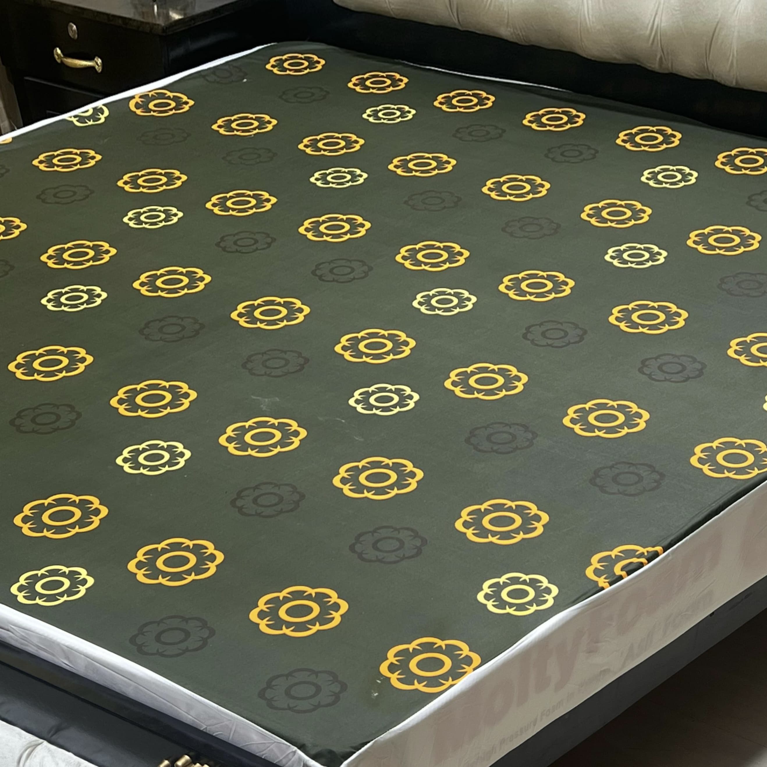 Printed Waterproof Mattress Cover – Standard King Size