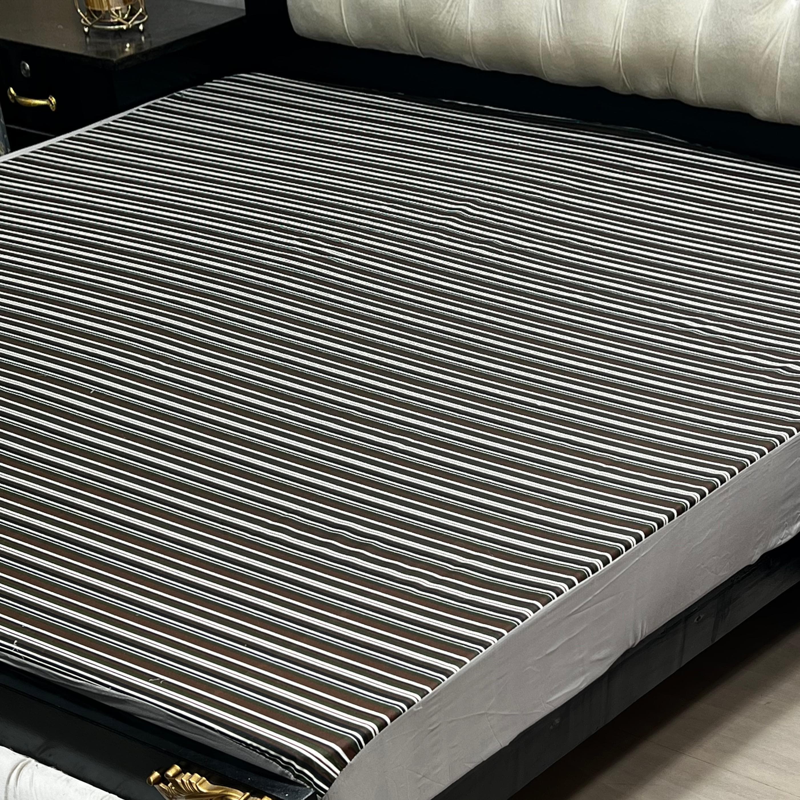 Printed Waterproof Mattress Cover – Standard King Size